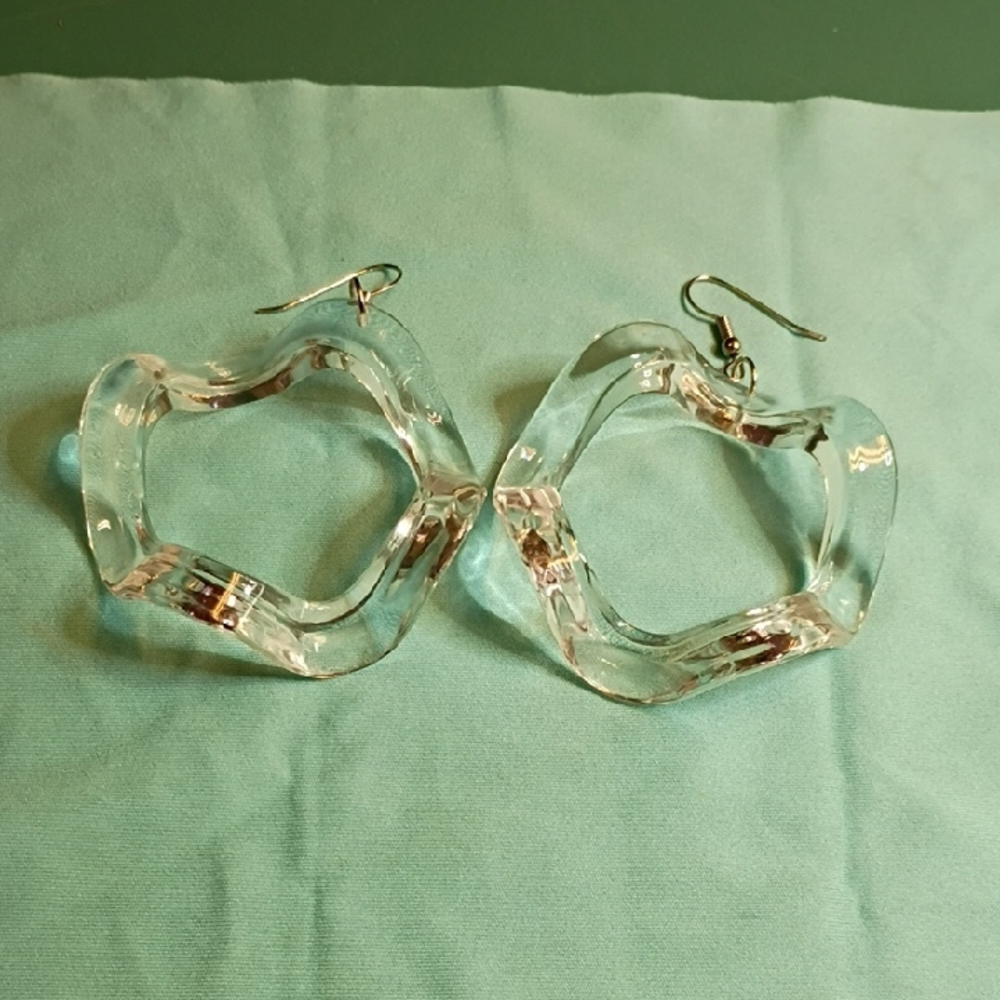 Vintage Clear Wave Earrings Fun Chic